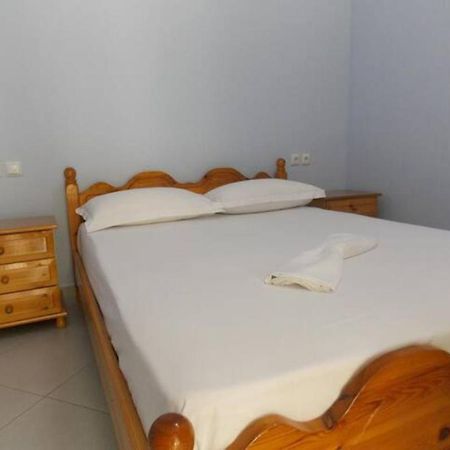 Vasili Sunstay Apartments Sarandë Buitenkant foto