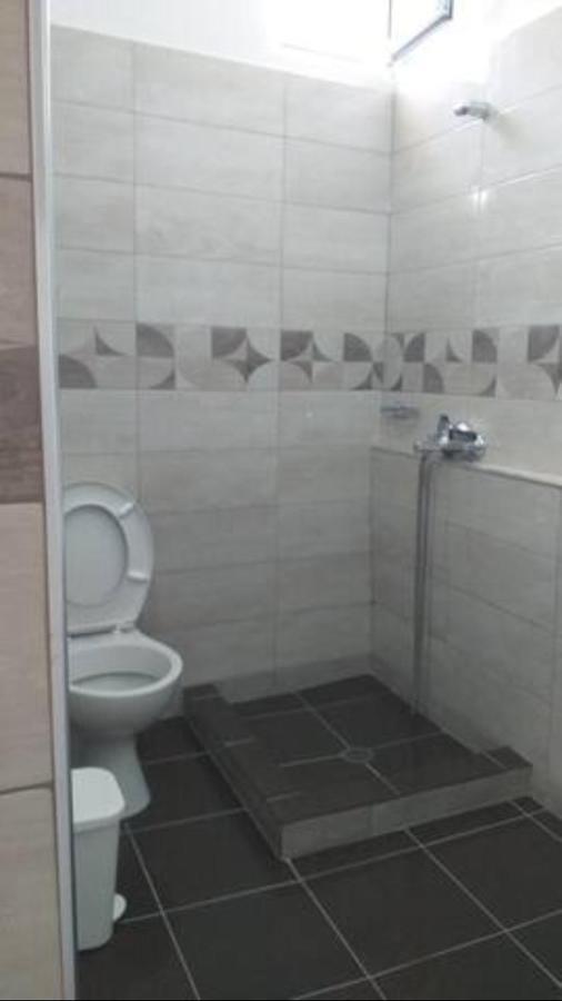Vasili Sunstay Apartments Sarandë Buitenkant foto