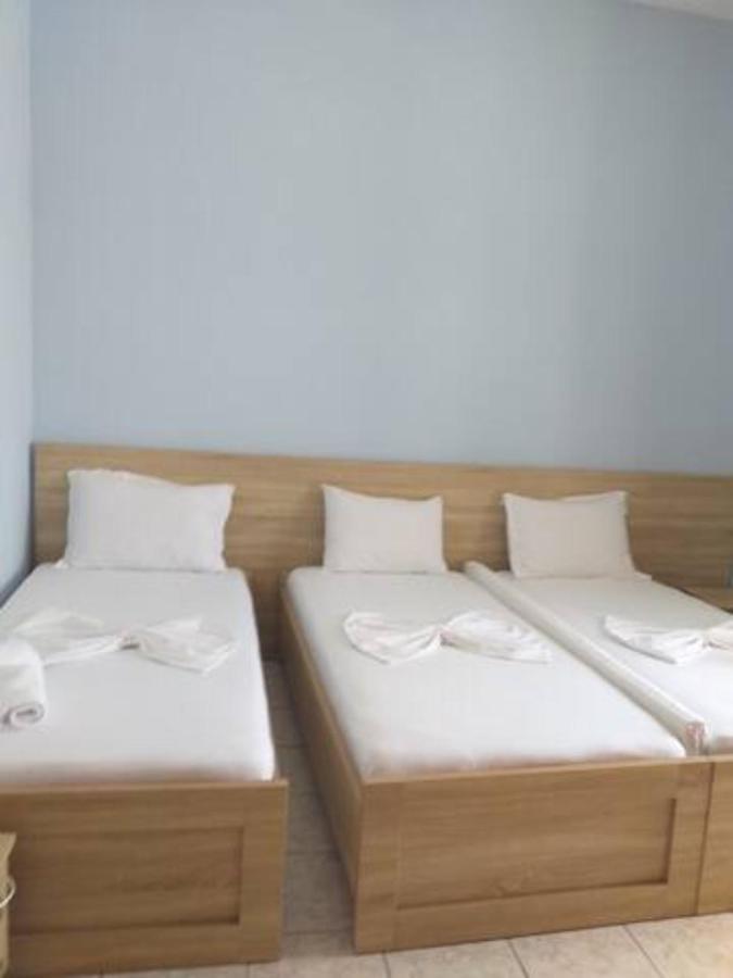 Vasili Sunstay Apartments Sarandë Buitenkant foto