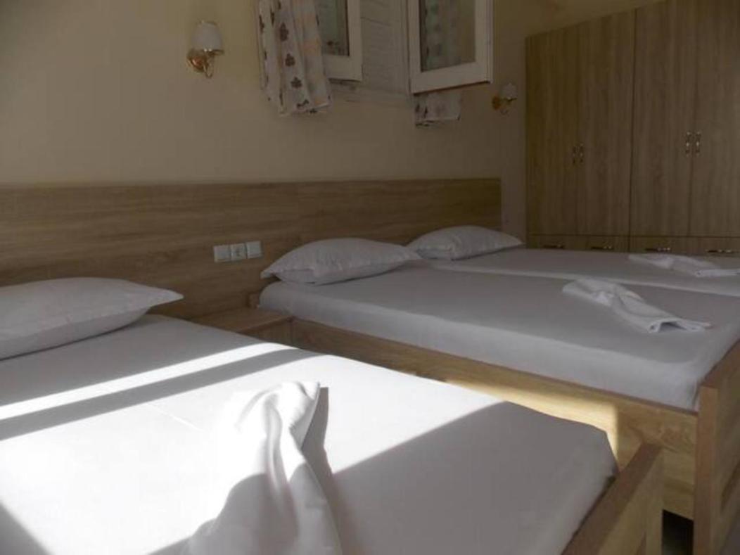Vasili Sunstay Apartments Sarandë Buitenkant foto