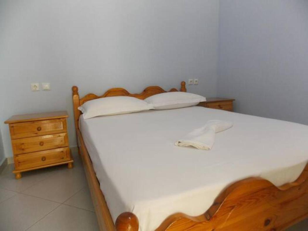 Vasili Sunstay Apartments Sarandë Buitenkant foto