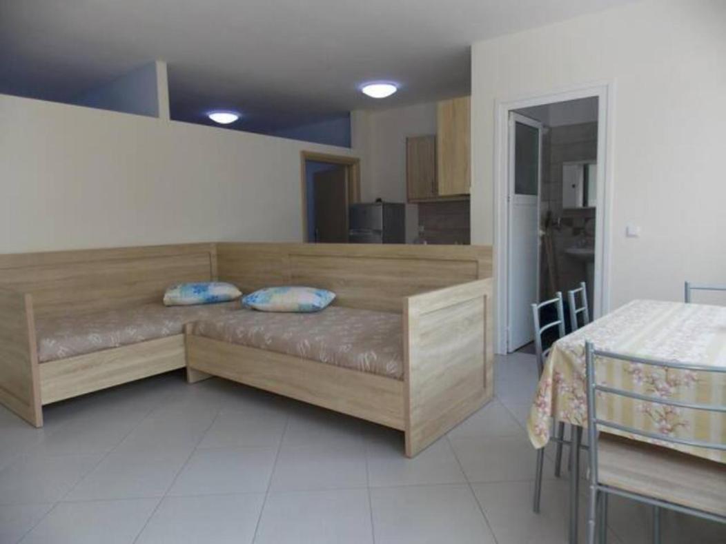 Vasili Sunstay Apartments Sarandë Buitenkant foto