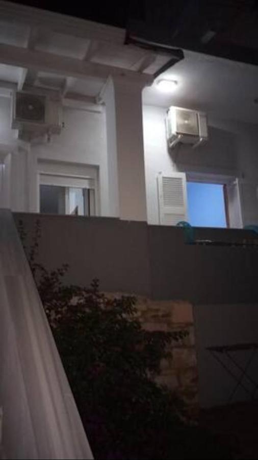 Vasili Sunstay Apartments Sarandë Buitenkant foto